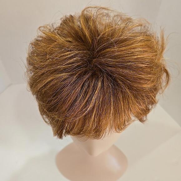 Hairdo True2Life Wig Short Red Brown 19H117 - Picture 8 of 12